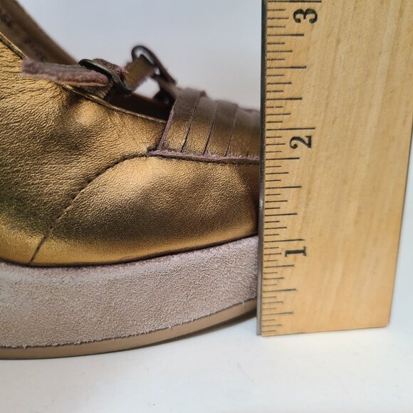 Vtg Steve Madden Gold Bronze Round Toe Platform Wedge Heel 7.5 - Picture 9 of 16